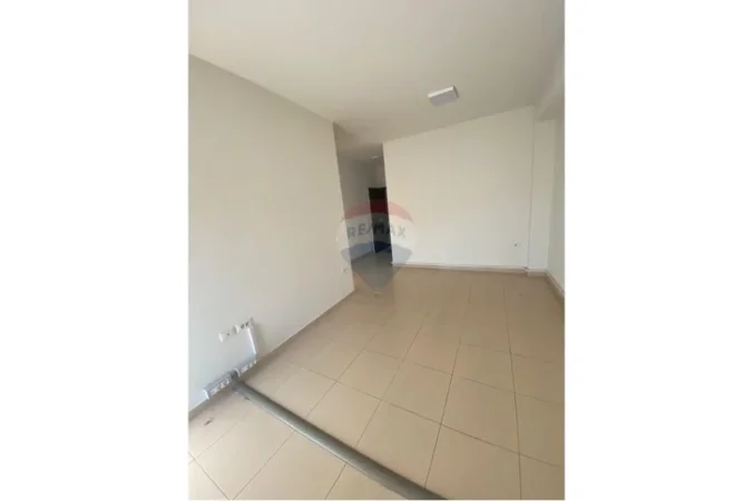 Tirane, jepet me qera apartament , 92 m² 1.060 € 