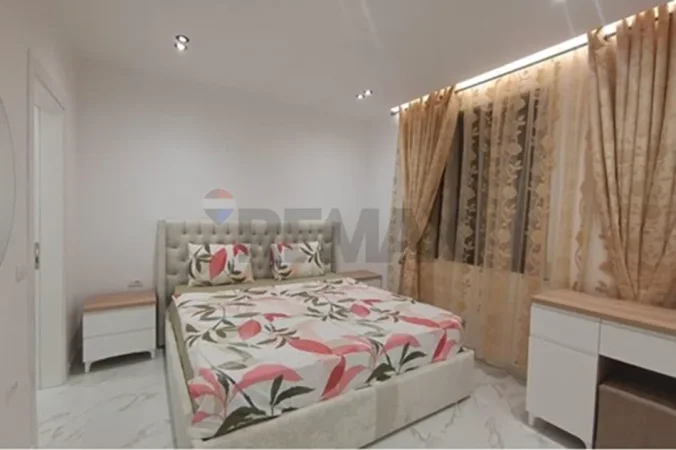 Tirane, jepet me qera apartament , 101 m² 850 € 