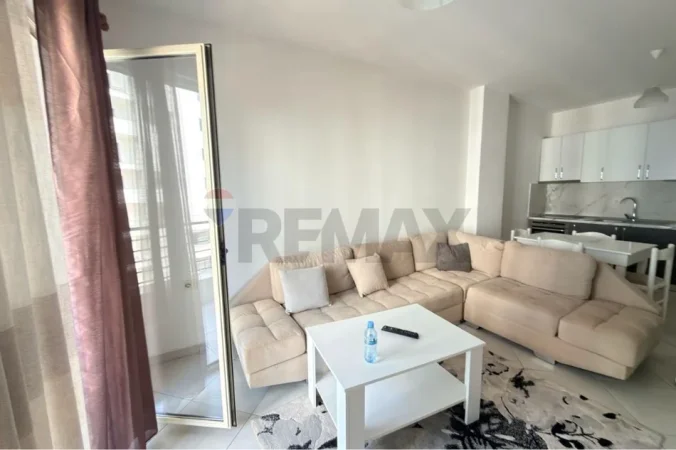 Tirane, jepet me qera apartament , 65 m² 500 € 