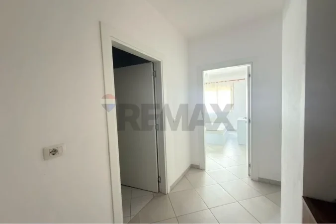 Tirane, jepet me qera apartament , 65 m² 500 € 