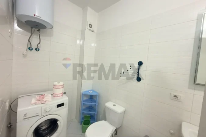 Tirane, jepet me qera apartament , 65 m² 500 € 