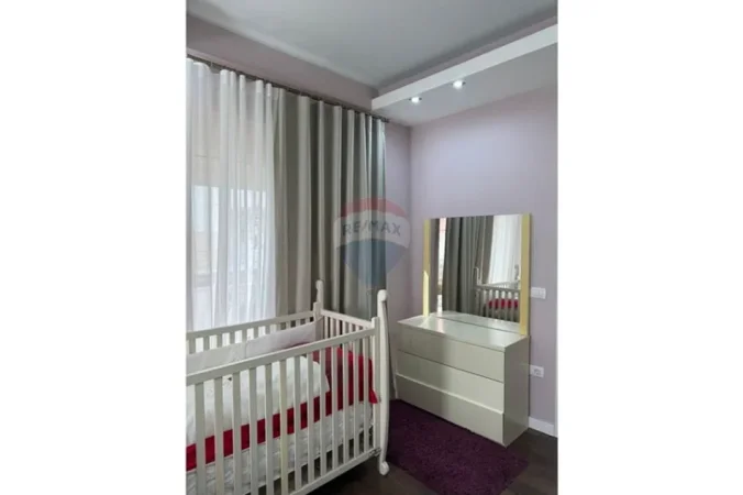 Tirane, jepet me qera apartament , 79 m² 600 € 