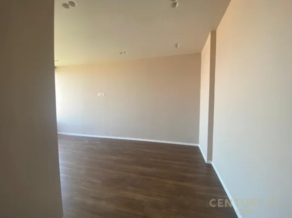 Tirane, shitet apartament 1+1 Kati 2, 71 m² 118.000 € (selite)