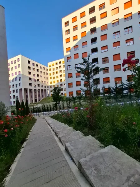 Me Qera: 📍 Kompleksi  Mangalem  - Ali Demi (1+1) - 50m2 | 100% i ri, Hera parë me Qira |  44.000 Lekë/Muaj 🔥🔥