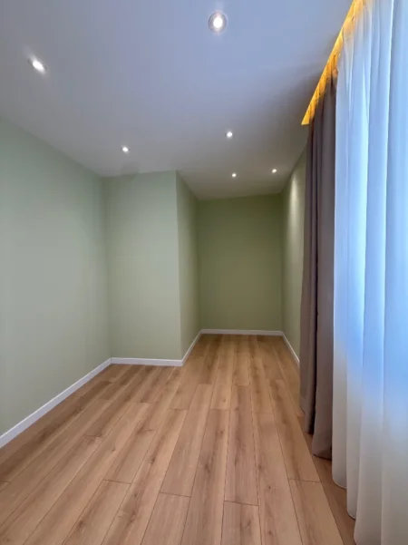 Tirane, shitet apartament 2+1 Kati 9, 70 m² 235.000 € (MYSLYM SHYRI)