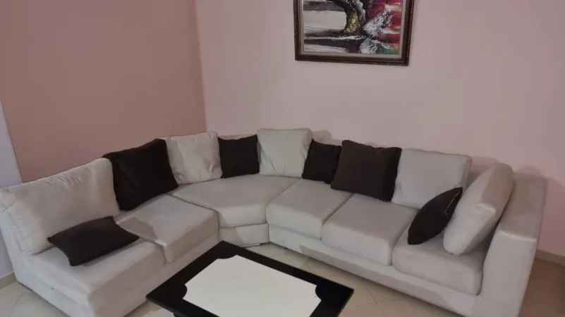 Tirane, jepet me qera apartament 1+1 Kati 3, 420 € 