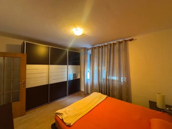Tirane, shes apartament 2+1+Ballkon Kati 7, 116 m² 350.000 € (Rruga e Kosovareve)
