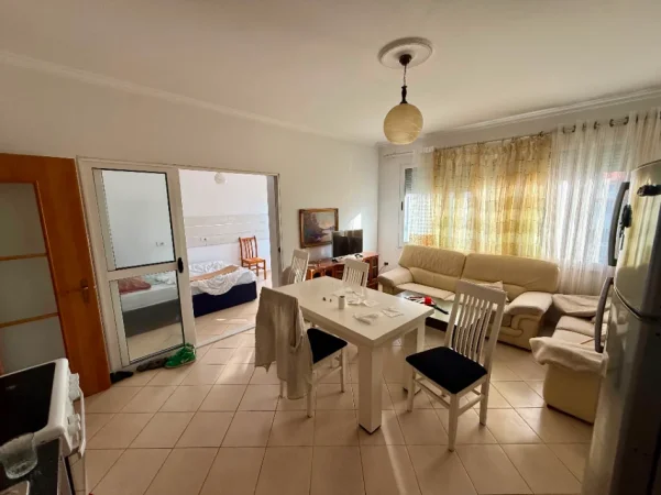 Tirane, shitet apartament 2+1 Kati 2, 74 m² (fresk)