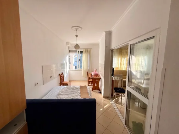Tirane, shitet apartament 2+1 Kati 2, 74 m² (fresk)