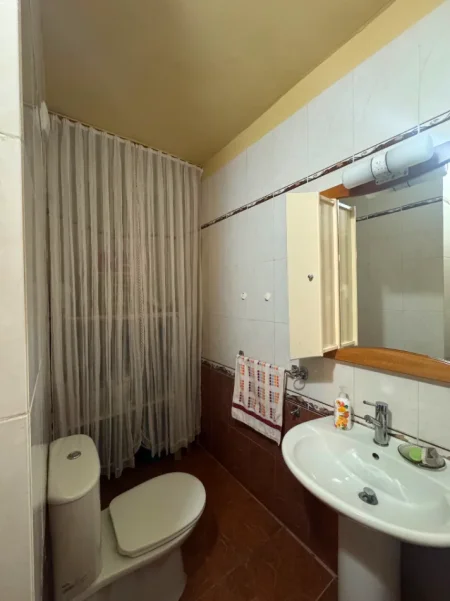Tirane, shitet apartament 2+1 Kati 7, 116 m² 350.000 € (Rruga e Kosovareve)