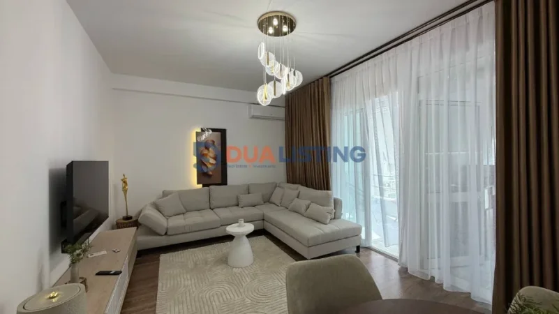 Tirane, jepet me qera apartament 1+1+Aneks+Ballkon Kati 3, 70 m² 600 € (kodra e diellit)