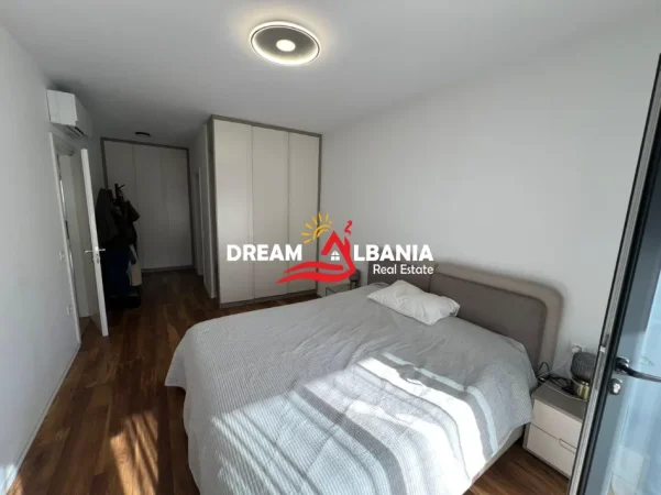 Tirane, jepet me qera apartament 2+1+Ballkon Kati 3, 128 m² 1.200 € 