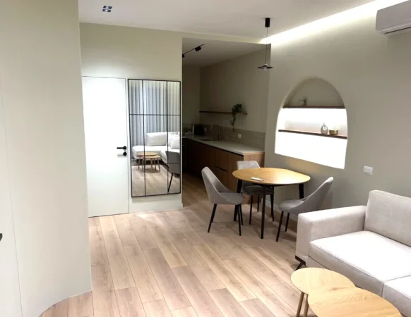 Tirane, shitet apartament 1+1 Kati 8, 63 m² 230.000 € (RRUGA E “BARRIKADAVE”)