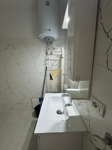 Tirane, jepet me qera apartament Kati 0, 48 m² 440 € (RRUGA E BARRIKADAVE)