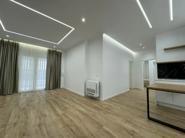 Tirane, shitet apartament 2+1 , 134 m² 245.000 € (Kopshti Zoologjik)