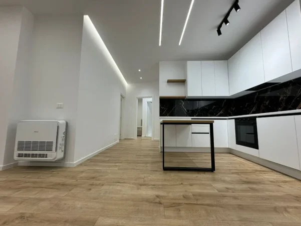 Tirane, shitet apartament 2+1 , 134 m² 245.000 € (Kopshti Zoologjik)