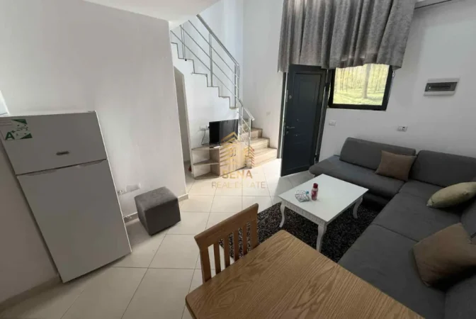 Tirane, jepet me qera apartament 1+1 Kati 1, 55 m² 450 € (Rruga e Dibres)