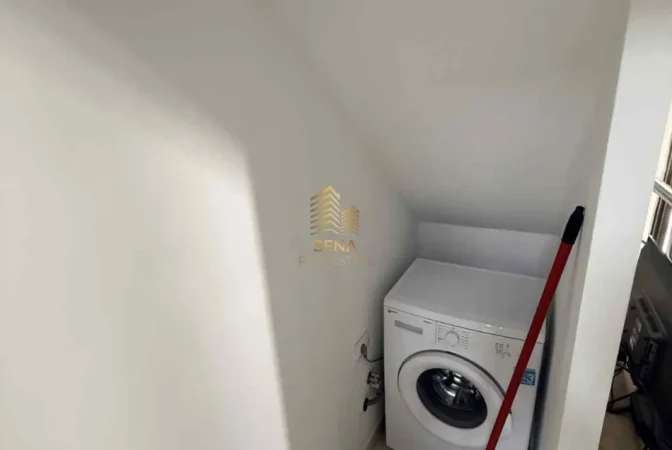 Tirane, jepet me qera apartament 1+1 Kati 1, 55 m² 450 € (Rruga e Dibres)