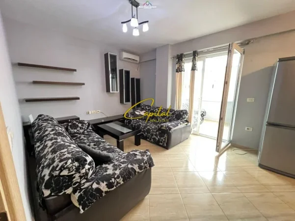 Tirane, jepet me qera apartament 2+1 Kati 5, 110 m² 500 € (RRUGA JORDAN MISJA)