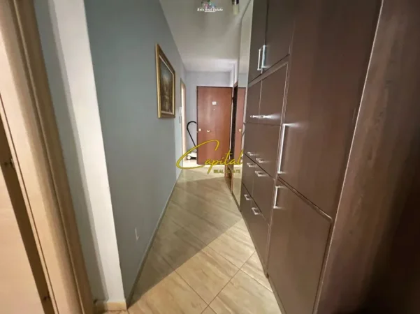 Tirane, jepet me qera apartament 2+1 Kati 5, 110 m² 500 € (RRUGA JORDAN MISJA)