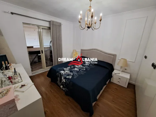 Tirane, shitet apartament 2+1+Ballkon Kati 4, 90 m² 155.000 € 