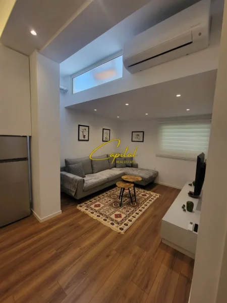 Tirane, jepet me qera apartament 1+1 Kati 1, 60 m² 550 € (RRUGA E DURRESIT)