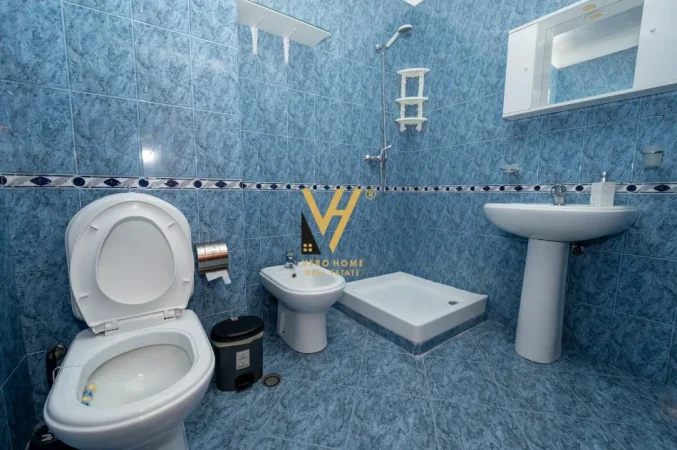 Tirane, jepet me qera apartament 1+1+Ballkon Kati 4, 90 m² 670 € (SHESHI WILLSON)