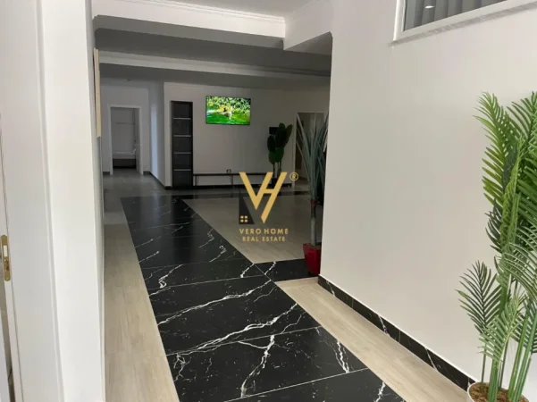 Golem, shitet hotel Kati 0, 400 m² 800.000 € (RROTA E KUQE)