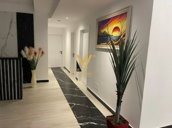 Golem, shitet hotel Kati 0, 400 m² 800.000 € (RROTA E KUQE)