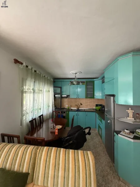 Tirane, shitet apartament 2+1 Kati 2, 95 m² 125.000 € (casa italia)