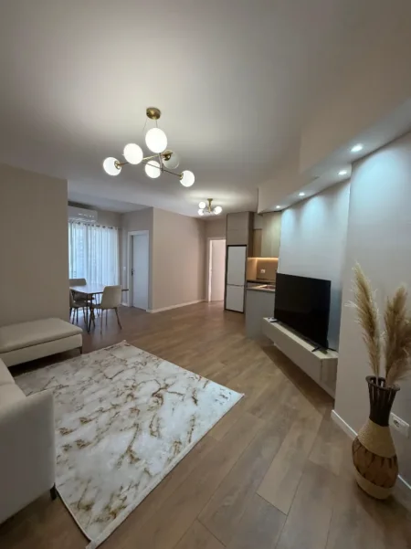 Tirane, jepet me qera apartament 2+1 Kati 3, 80 m² 550 € (Yzberisht)
