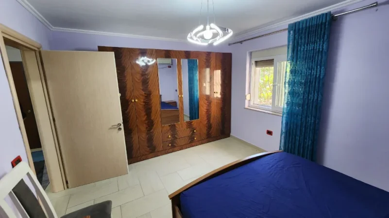 Tirane, jepet me qera apartament 2+1+Ballkon Kati 2, 500 € (Rruga Ali Visha, pranë Rruges se Elbasanit )
