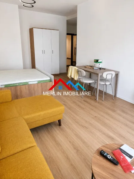 Tirane, jepet me qera garsonier Kati 3, 45 m² 800 € (RRUGA E BARRIKADAVE,QENDER)