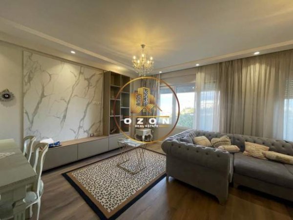 Tirane, jepet me qera apartament duplex Dublex Kati 1, 120 m² 1.000 Euro (KODRA E DIELLIT 2)