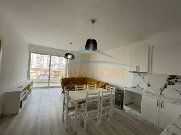 Tirane, shitet apartament 1+1+BLK Kati 4, 78 m² 102.000