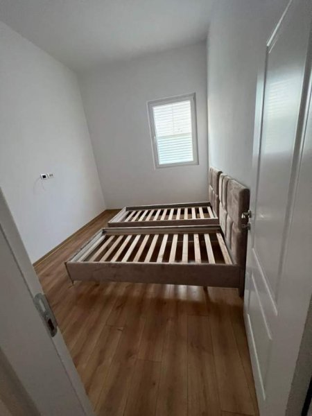 Tirane, jepet me qera apartament 2+1 Kati 2, 90 m² 35.000 Leke (Kamez)