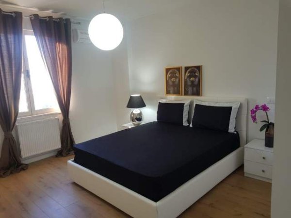 Tirane, shitet apartament 1+1 Kati 1, 61 m² 97.000 Euro (myslym shyri)