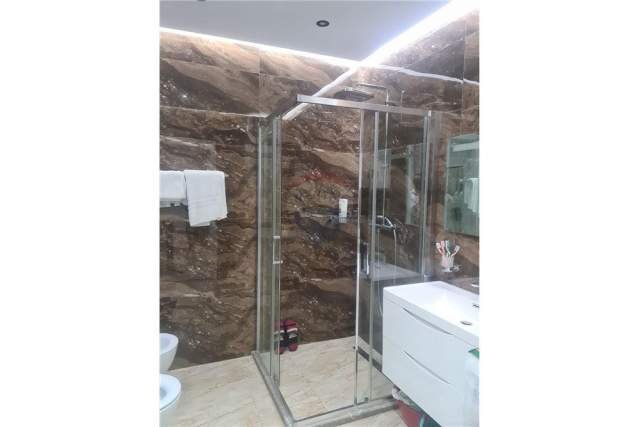 Tirane, jepet me qera apartament 3+1+BLK Kati 5, 107 m² 600 Euro (Sima Com)