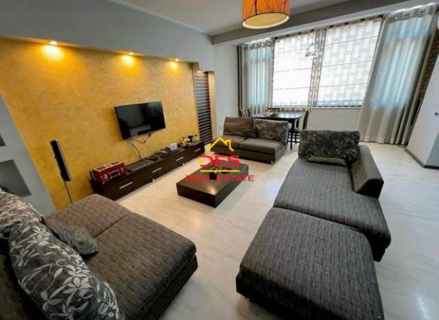 Tirane, jepet me qera apartament 2+1+BLK Kati 2, 90 m² 700 Euro (ish ekspozita)