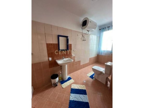 Tirane, jepet me qera apartament Kati 9, 100 m² 800 Euro