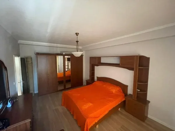 Durres, jepet me qera apartament 1+1 Kati 5, 500 € (Vollga, Durres)