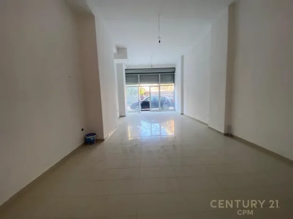 Tirane, shitet ambjent biznesi Kati 0, 60 m² 87.000 € 