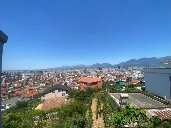Tirane, shitet apartament 1+1 Kati 2, 71 m² 118.000 € 