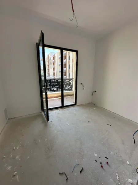Tirane, shitet apartament 1+1+Ballkon Kati 4, 68 m² 71.746 € (Paskuqan tek rruga e "Shkolles 9 Vjecare Lidhja e Prizrenit")