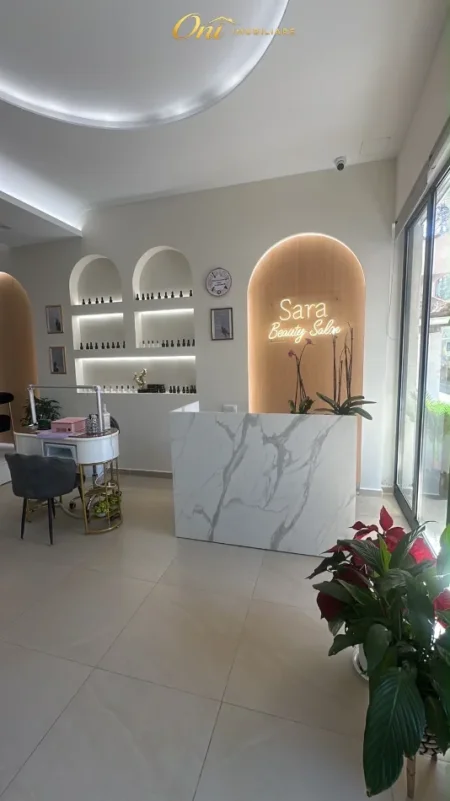 Tirane, jepet me qera dyqan Kati 1, 45 m² 1.200 € (rruga kavajes)