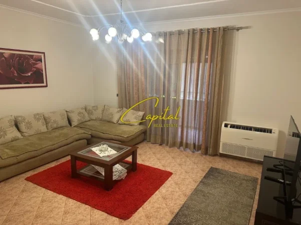 Tirane, jepet me qera apartament 3+1 Kati 1, 120 m² 800 € (RRUGA E ELBASANIT)