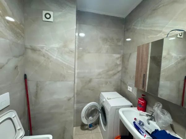 Tirane, jepet me qera apartament 2+1 Kati 2, 108 m² 530 € (Astir)