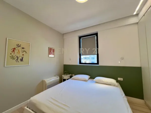 Tirane, jepet me qera apartament 2+1+Ballkon Kati 6, 95 m² 1.100 € (rruga e barrikadave)