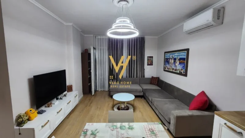 Tirane, shitet apartament 1+1+Ballkon Kati 6, 68 m² 141.000 € (YZBERISHT)