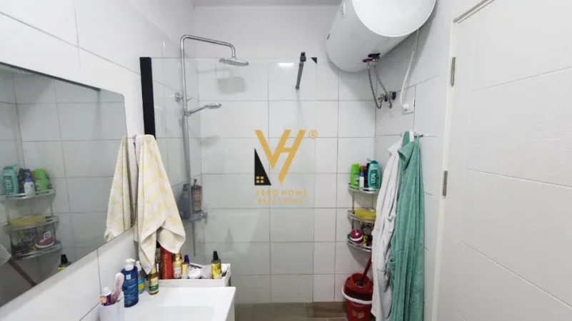 Tirane, shitet apartament 1+1+Ballkon Kati 6, 68 m² 141.000 € (YZBERISHT)